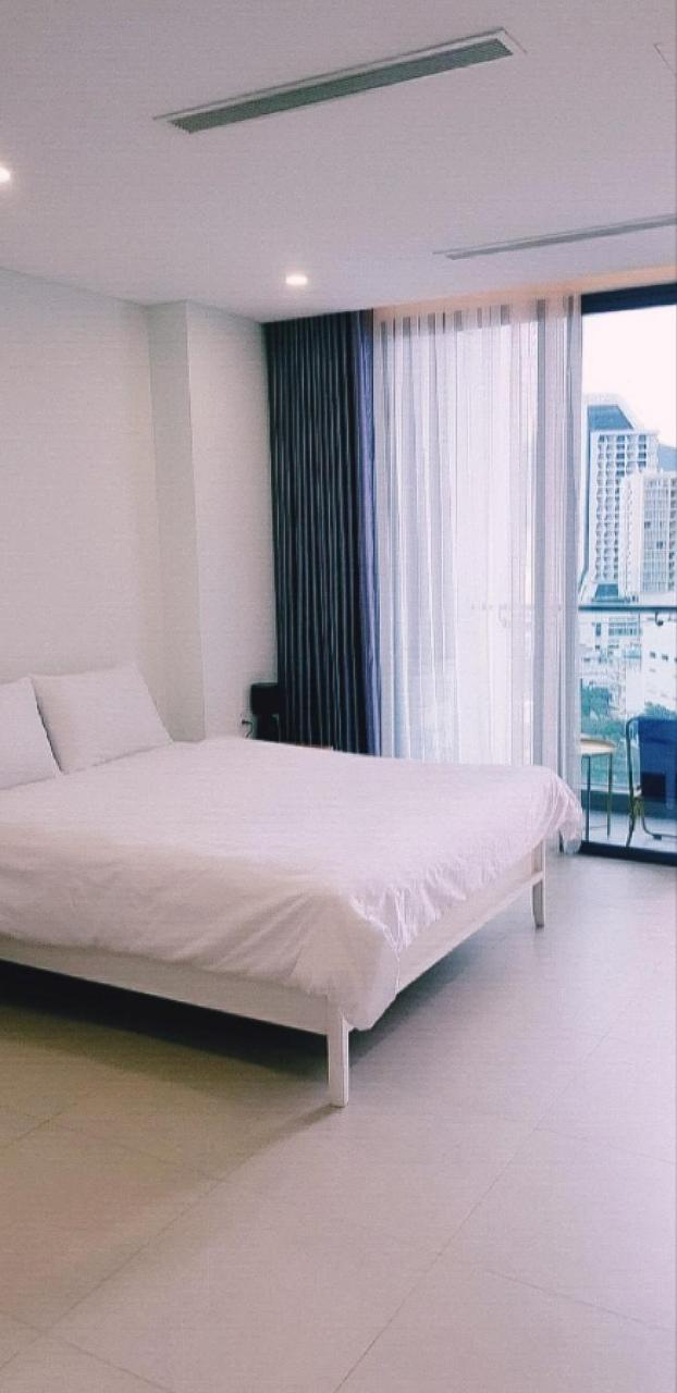 Beachfront Scenia Bay Apartment 나트랑 외부 사진