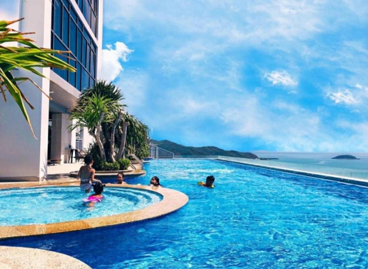 Beachfront Scenia Bay Apartment 나트랑 외부 사진