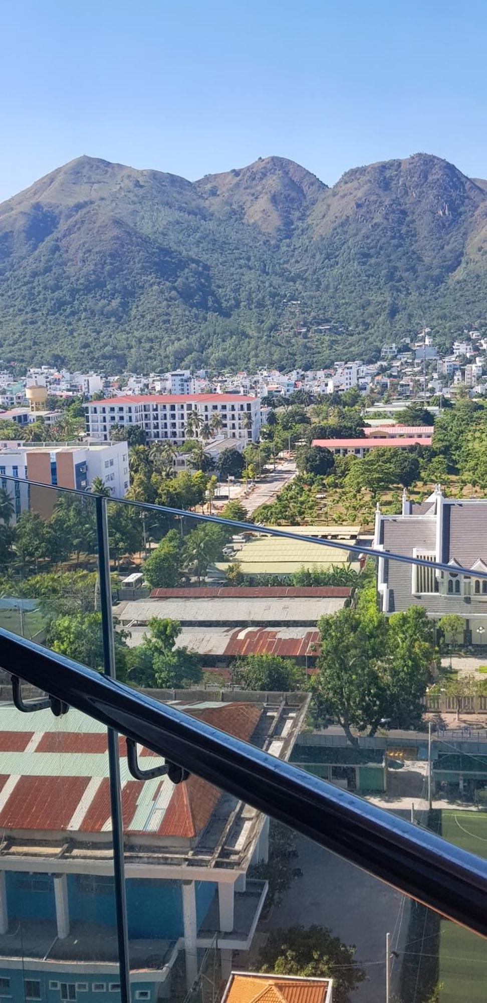 Beachfront Scenia Bay Apartment 나트랑 외부 사진